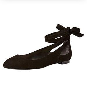 New In Box Kenneth Cole Women’s Black New York Wilhelmina Ballet Flats, Size 6.5